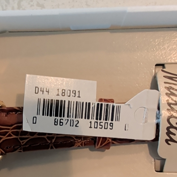 Armitron Musical Watch with Gold Case and Brown Strap - Picture 5 of 5